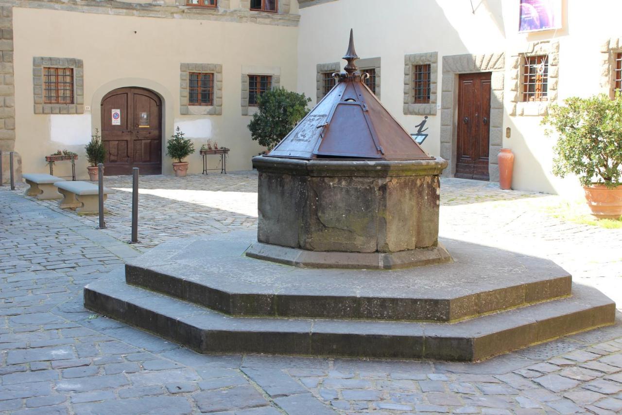 Le Terrazze Del Chianti B&B Residenza D'Epoca E Di Charme San Donato in Poggio Bagian luar foto