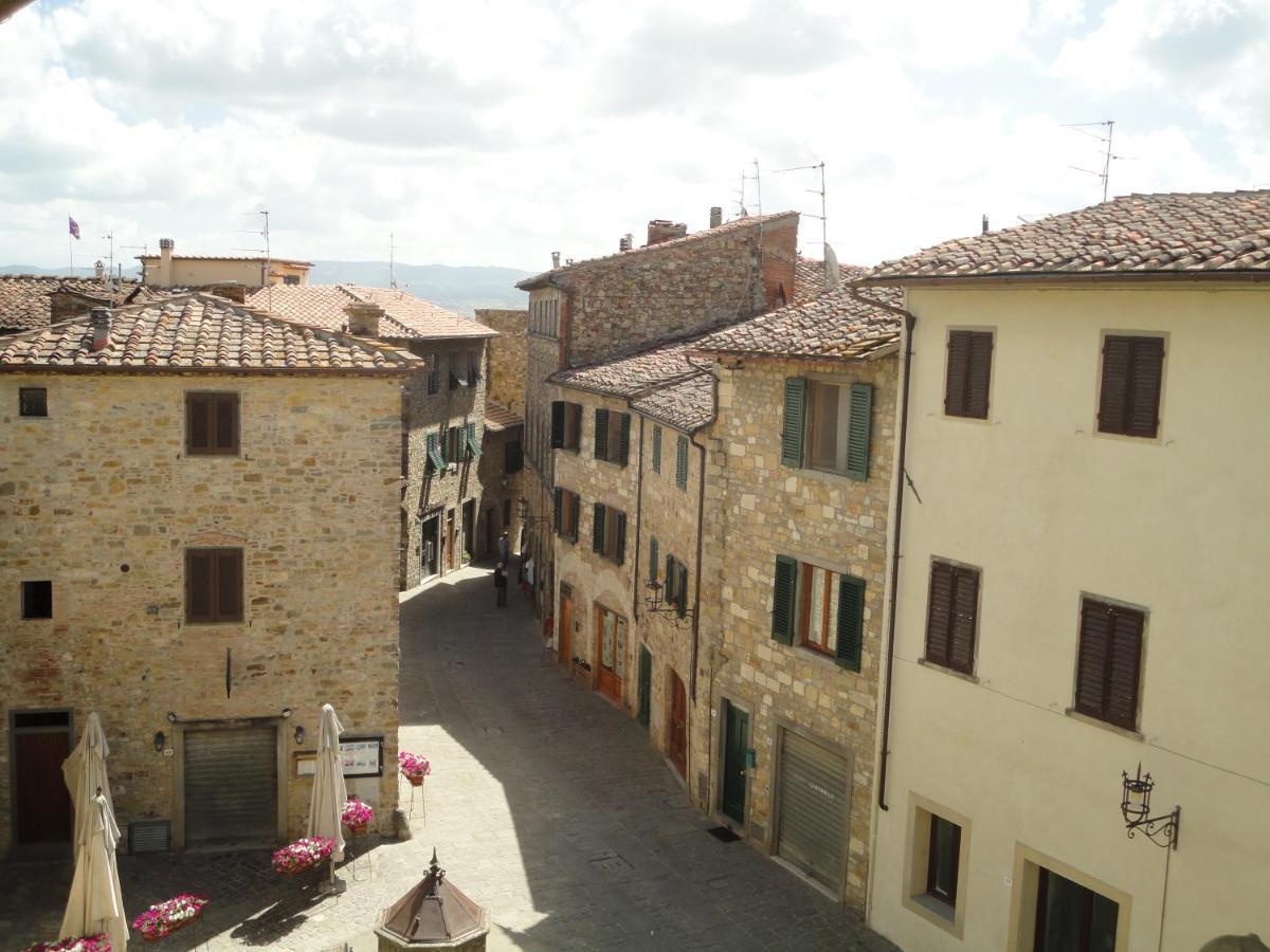 Le Terrazze Del Chianti B&B Residenza D'Epoca E Di Charme San Donato in Poggio Bagian luar foto