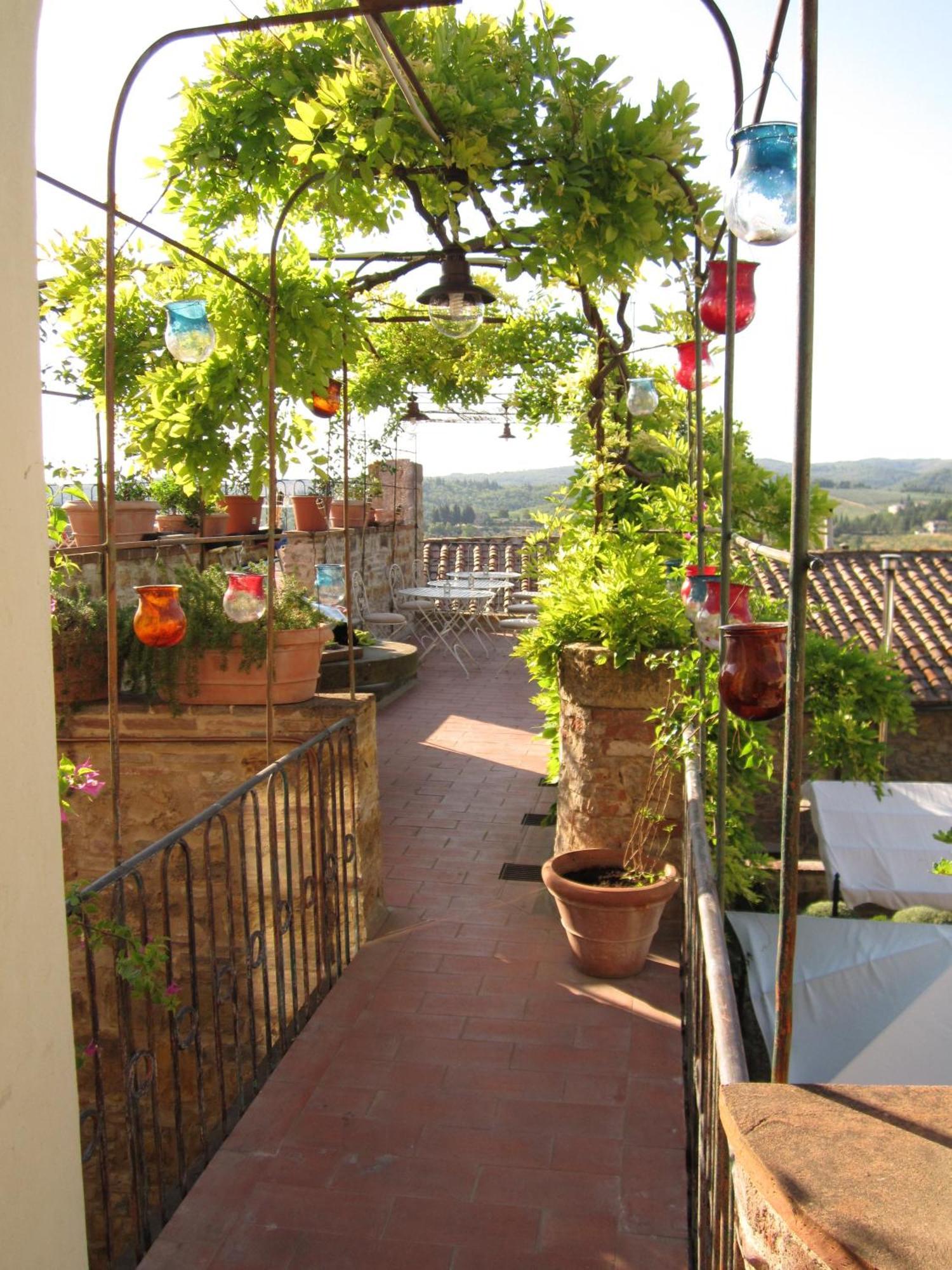 Le Terrazze Del Chianti B&B Residenza D'Epoca E Di Charme San Donato in Poggio Bagian luar foto